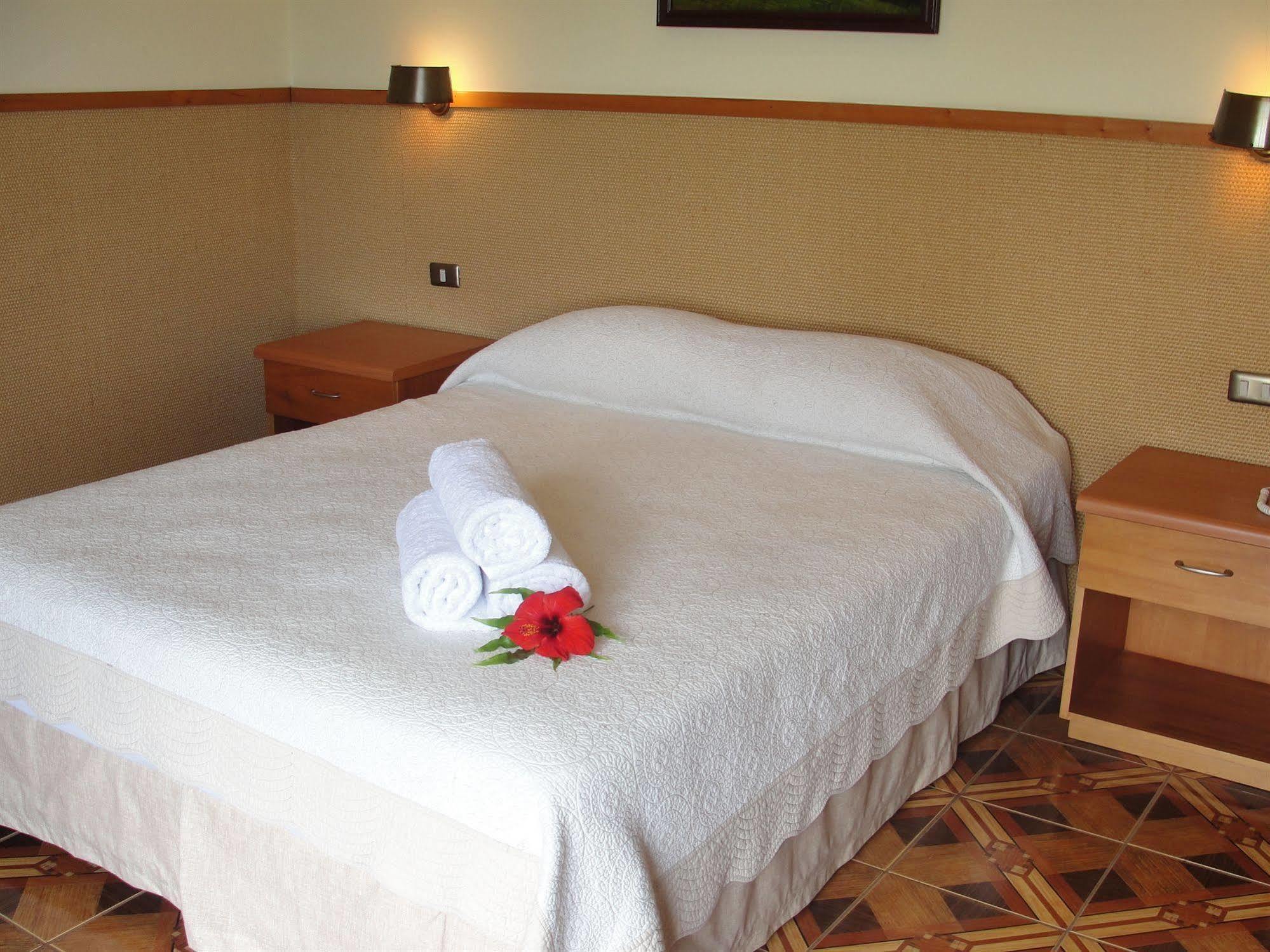 Iorana Isla De Pascua Hotel Ханга-Роа Экстерьер фото